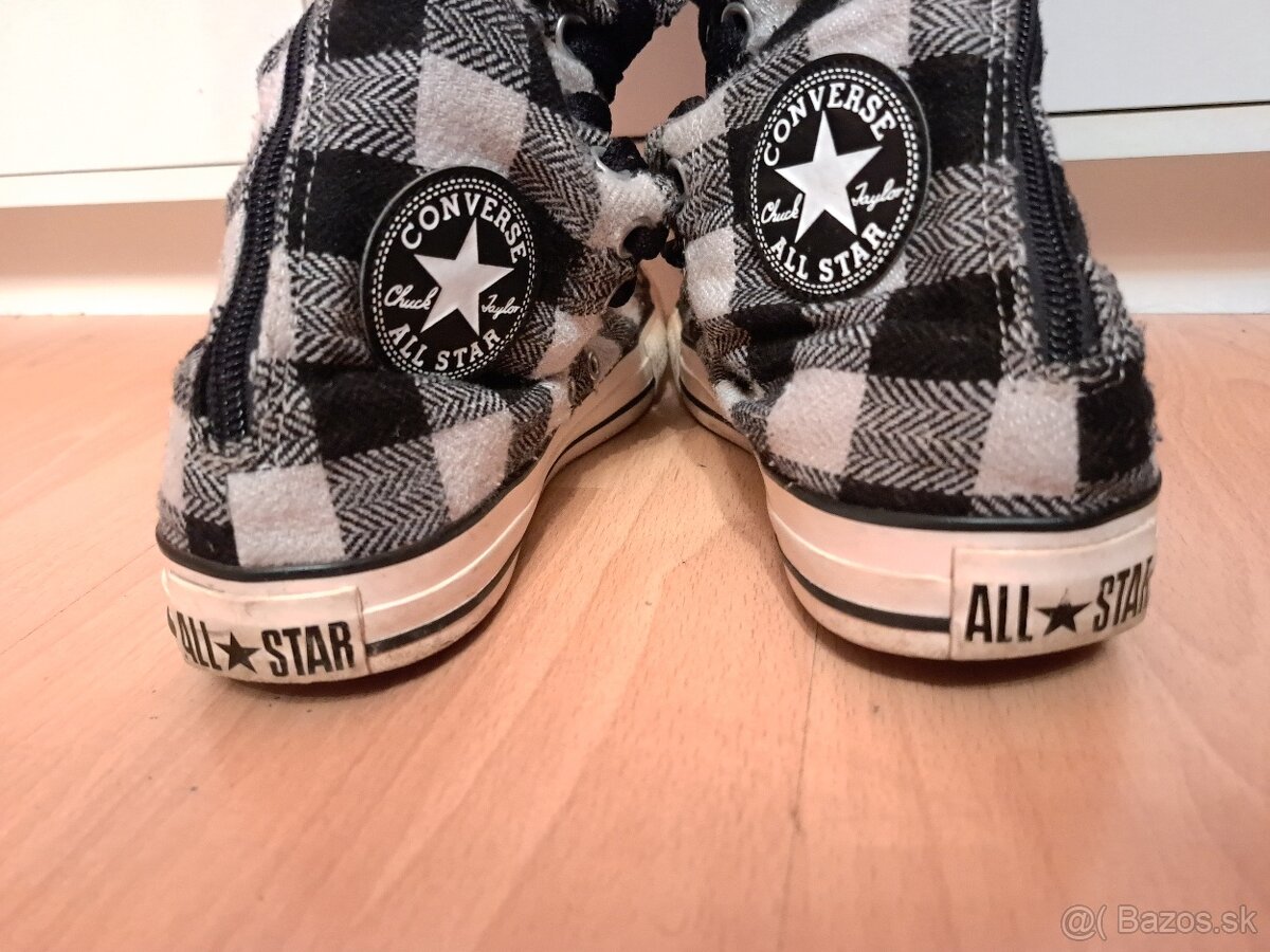 Čižmičky značky Converse