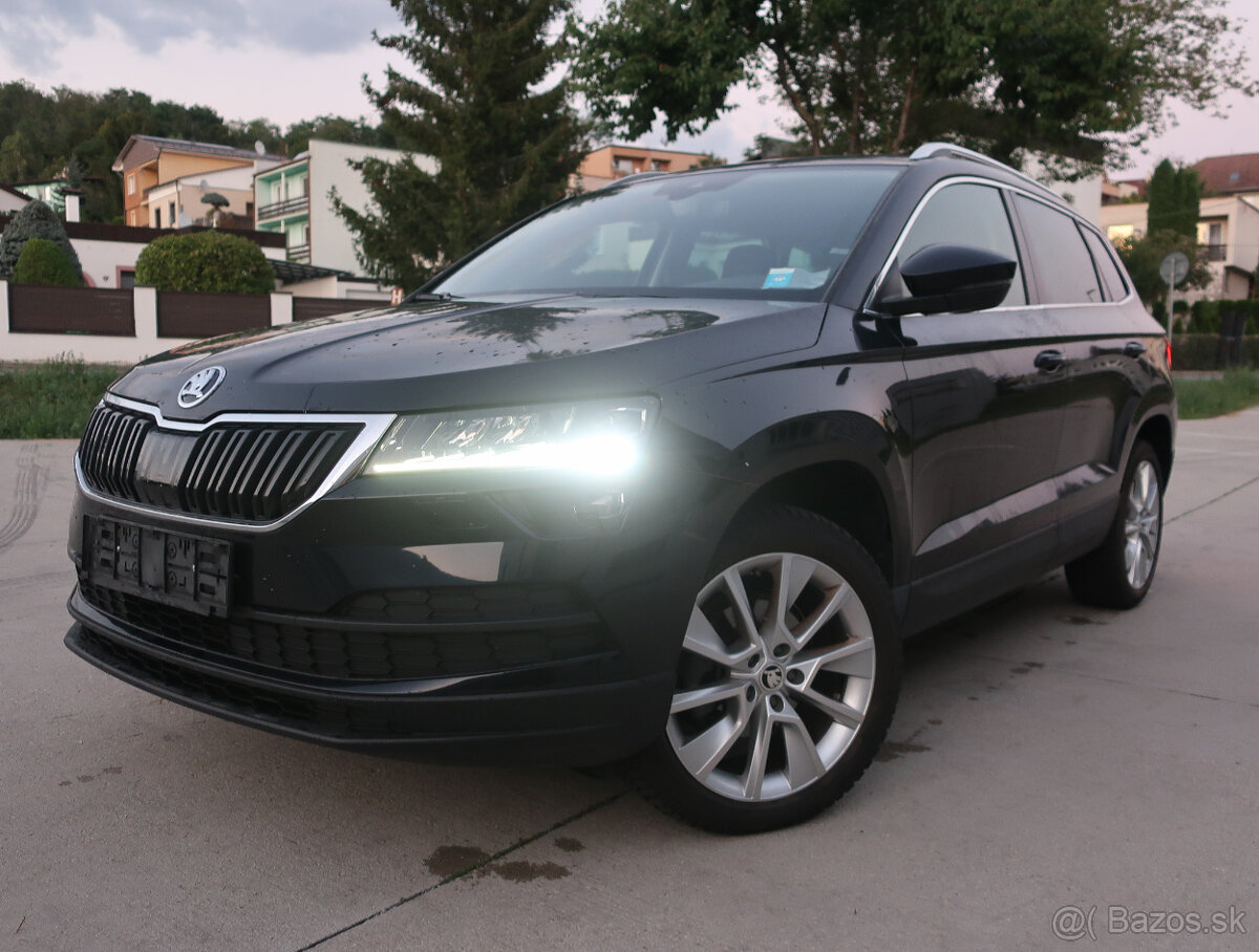 Škoda Karoq 5/2019 TDi 116k DSG, Style, ambientné osvetlenie