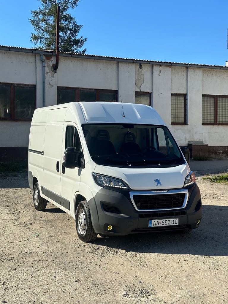 Peugeot Boxer 3.0hdi + autoprepravnik 3.5t