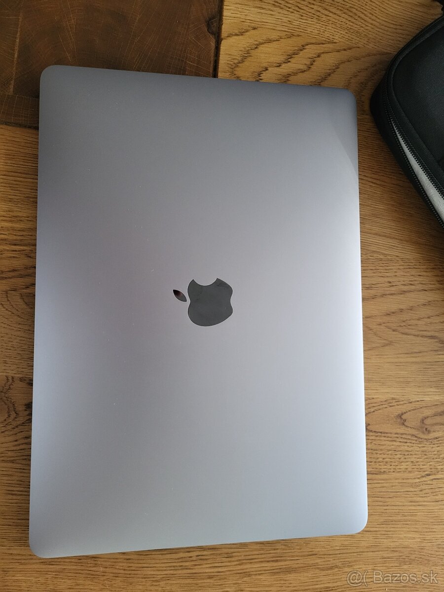 Apple MacBook air M1