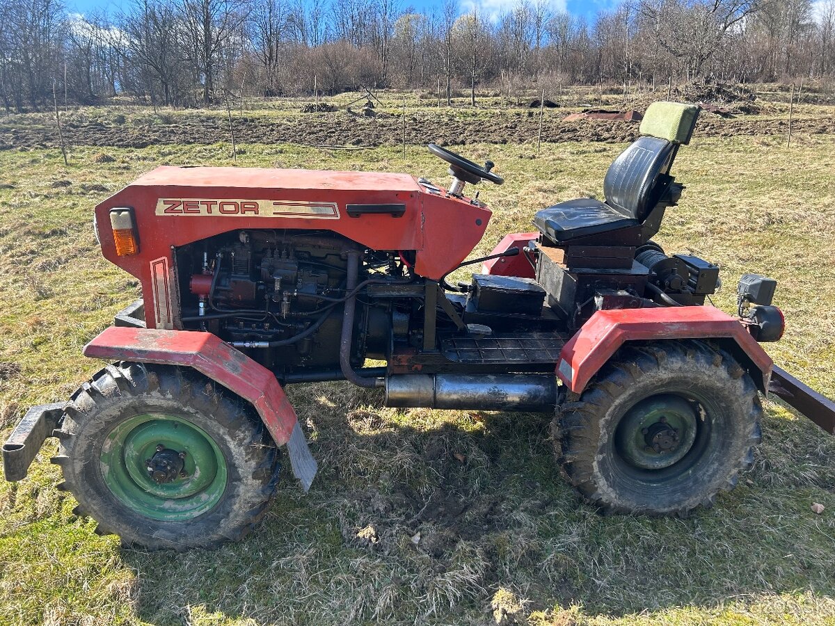 Malotraktor 4x4