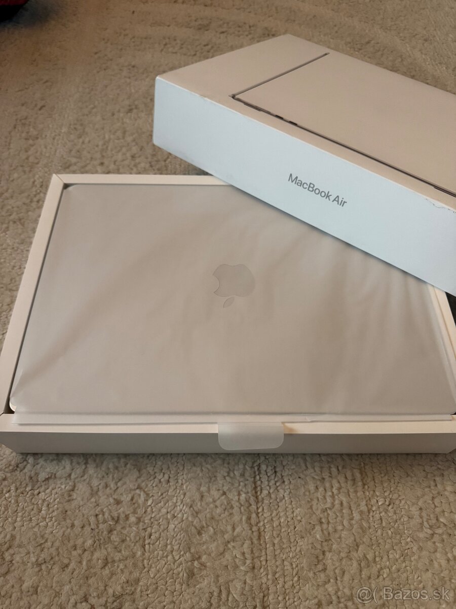 Macbook Air 15 M3 256Gb