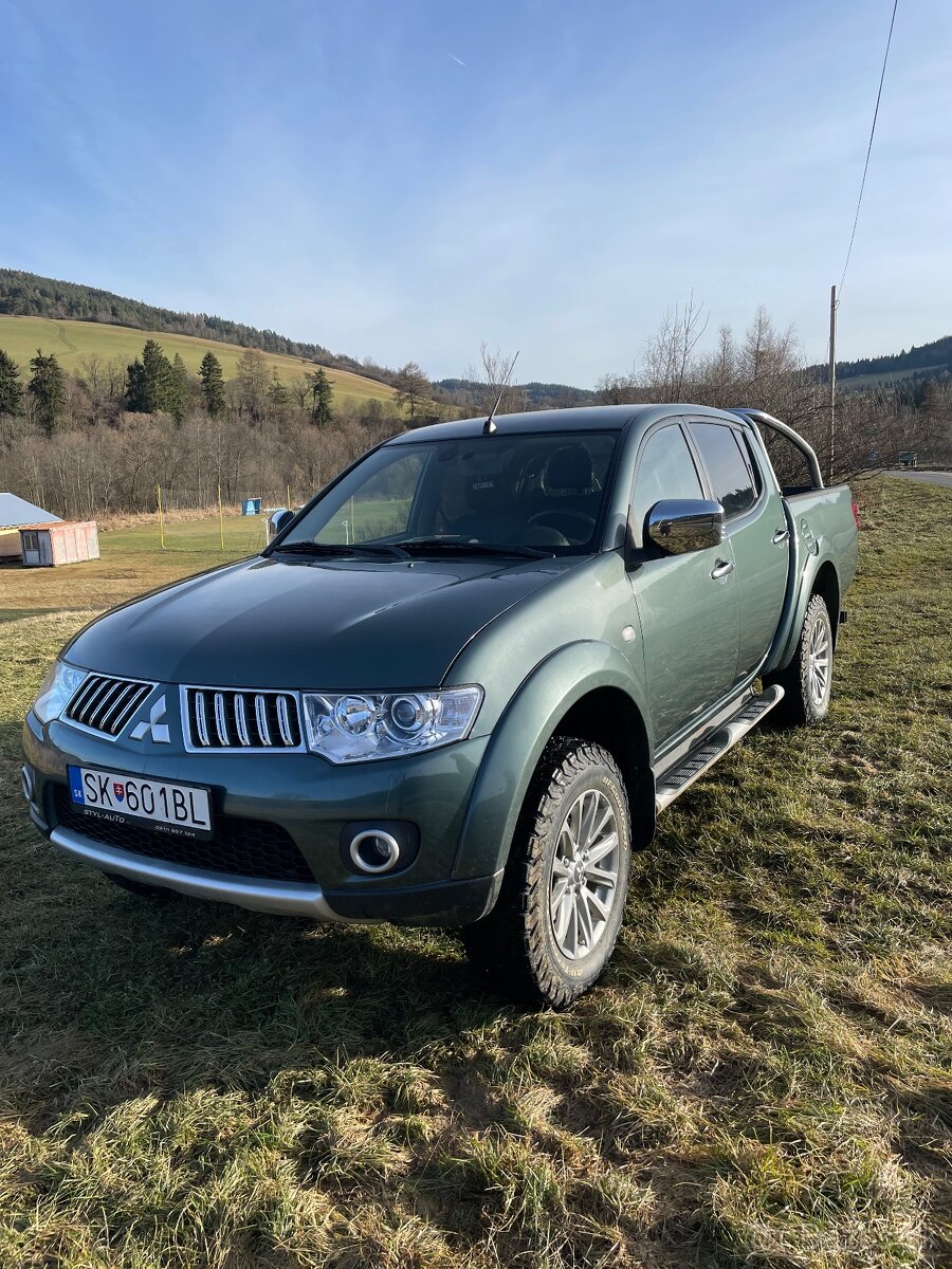 Mitsubishi l200