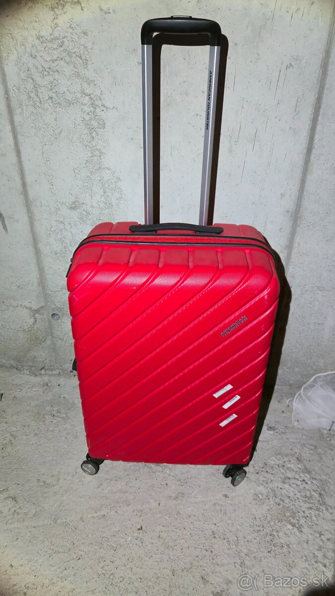 American Tourister kufor 60x44x28