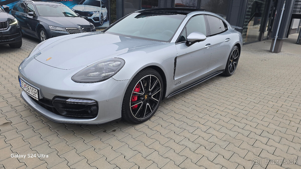 Porsche Panamera GTS 4x4 A/T