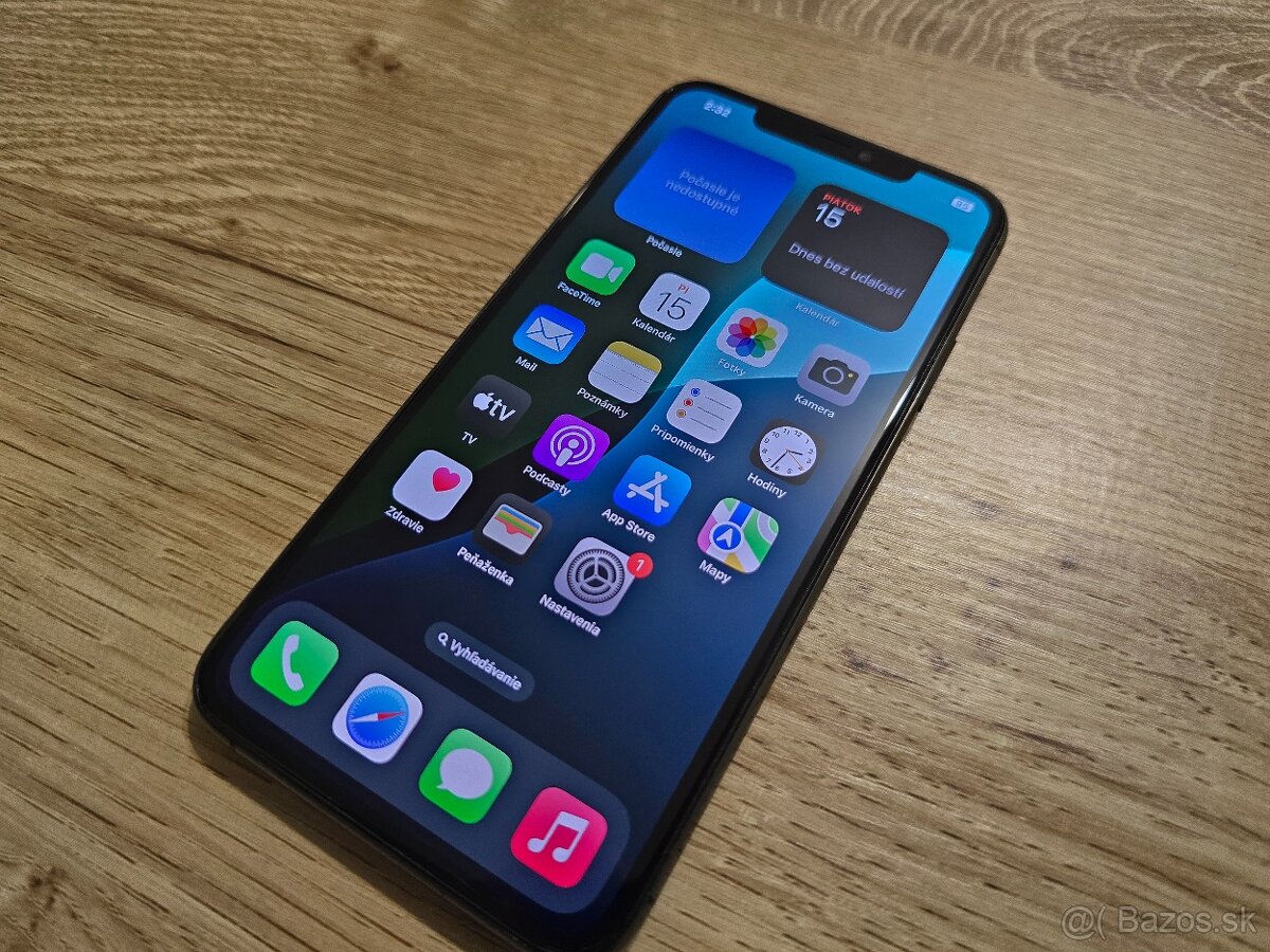 Iphone 11 pro max 256gb v top stave na telefone je nova bate