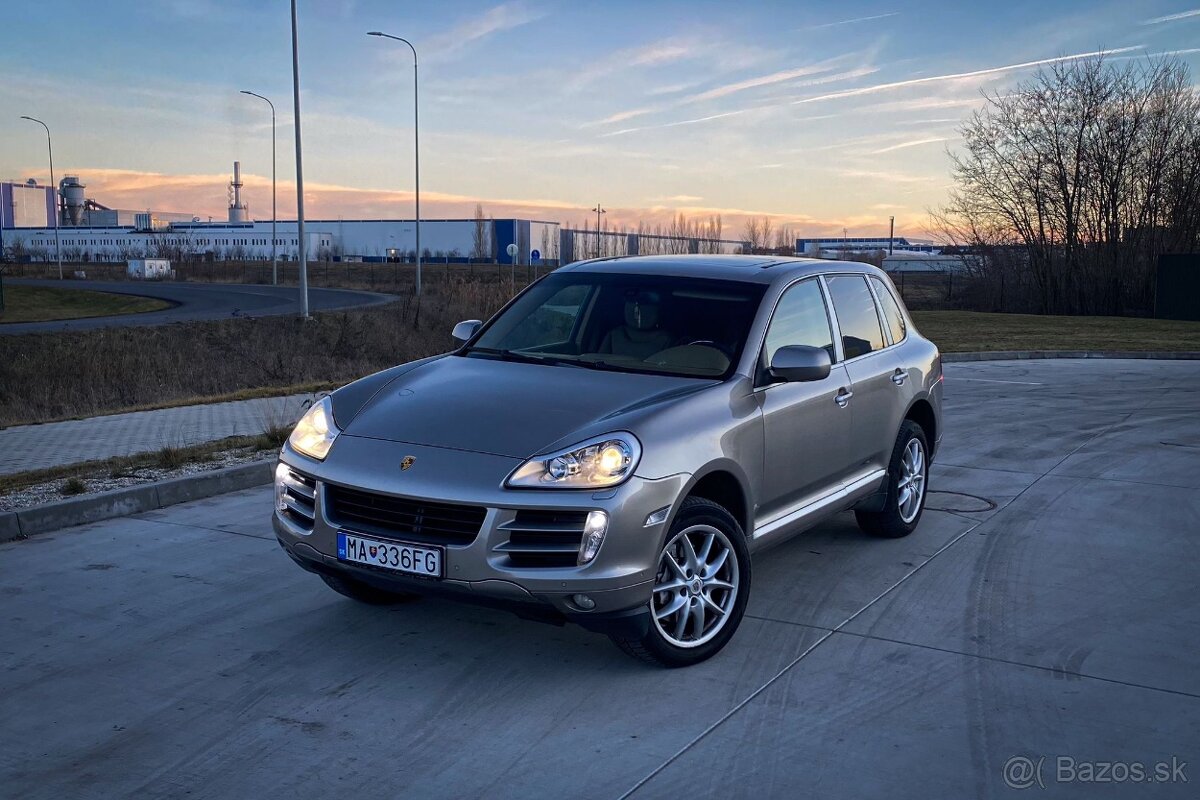 Porsche Cayenne S Tiptronic