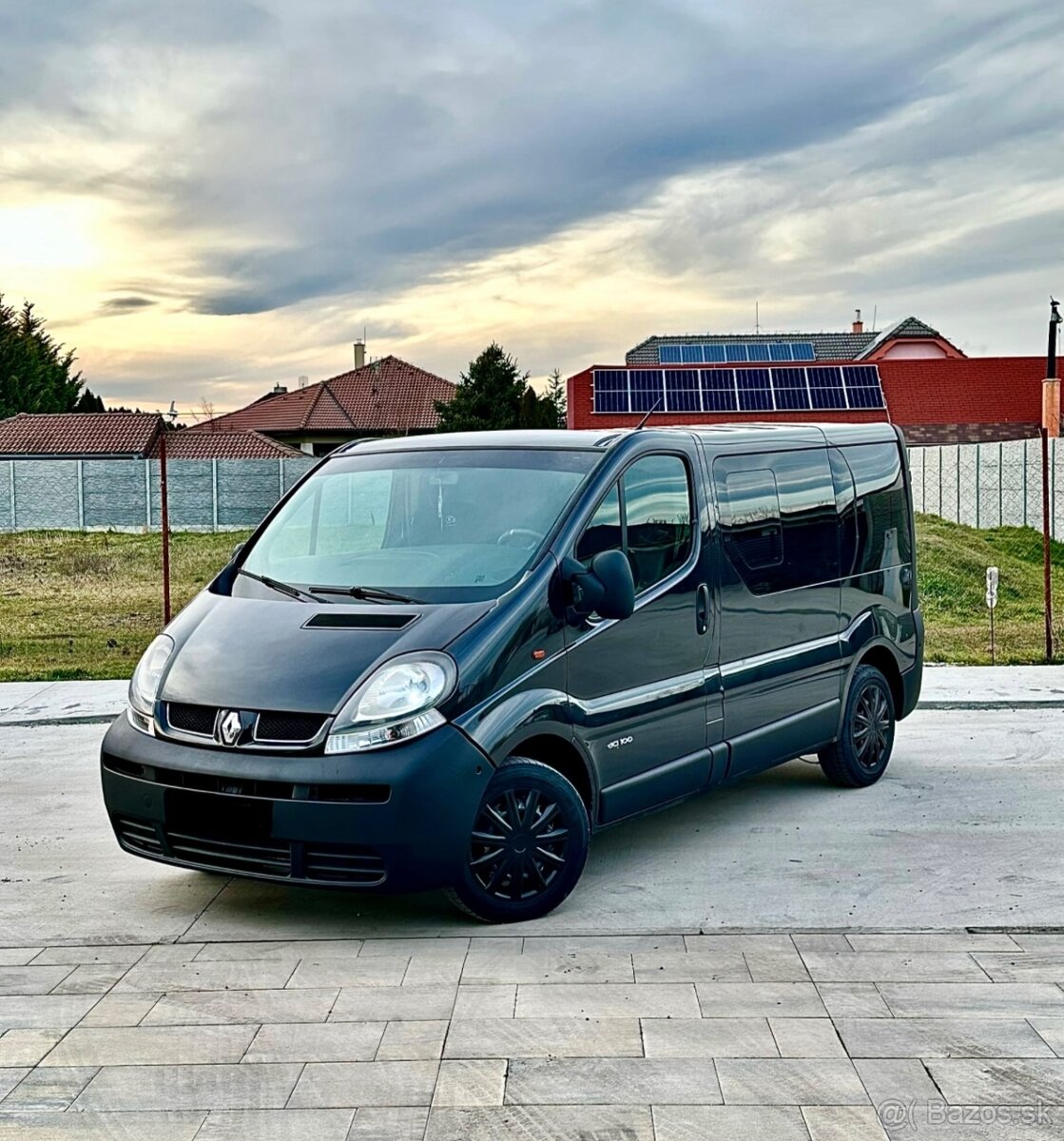 Renault Trafic 1.9 tdci, 9 miestne