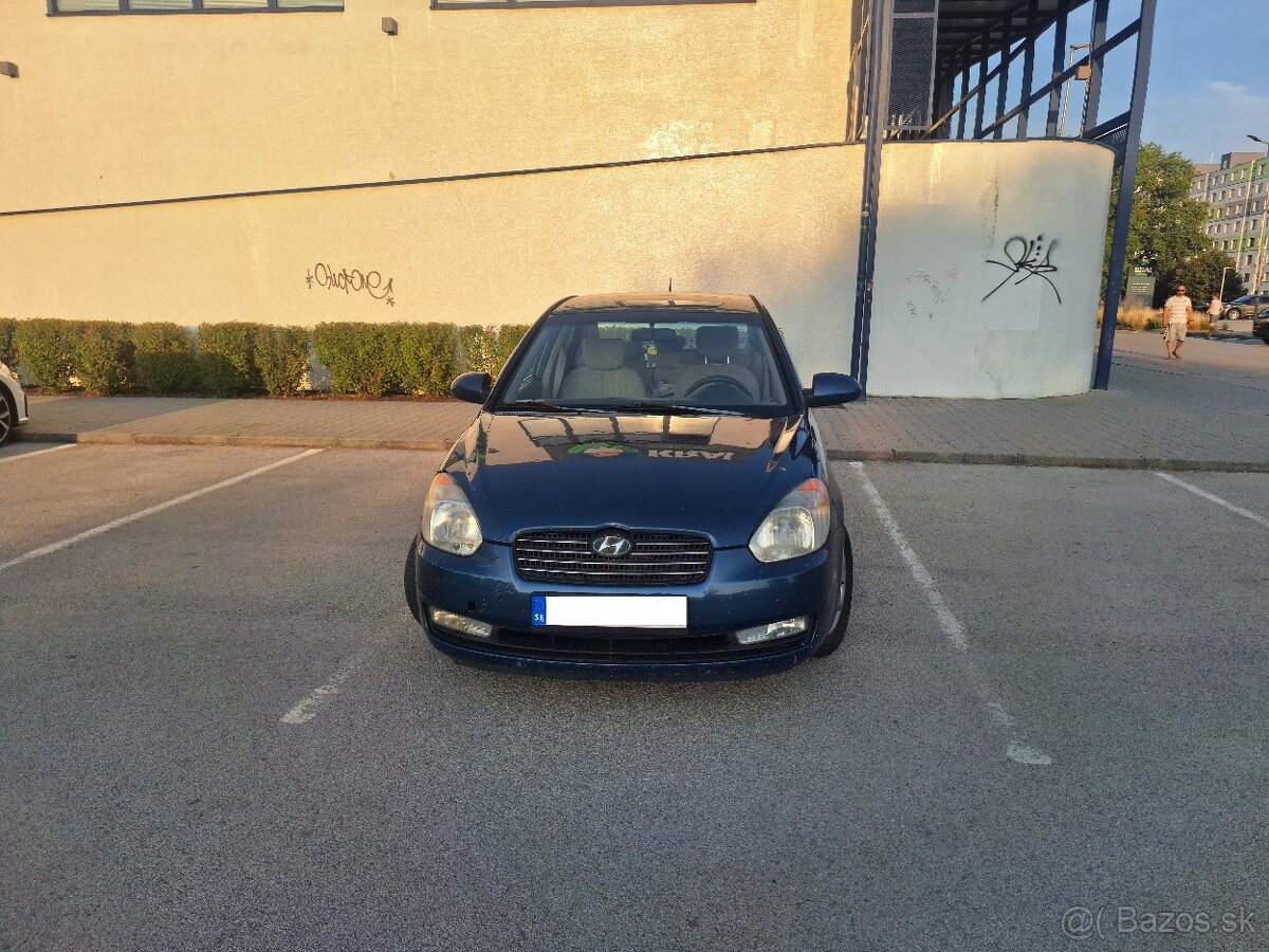 Hyundai Accent