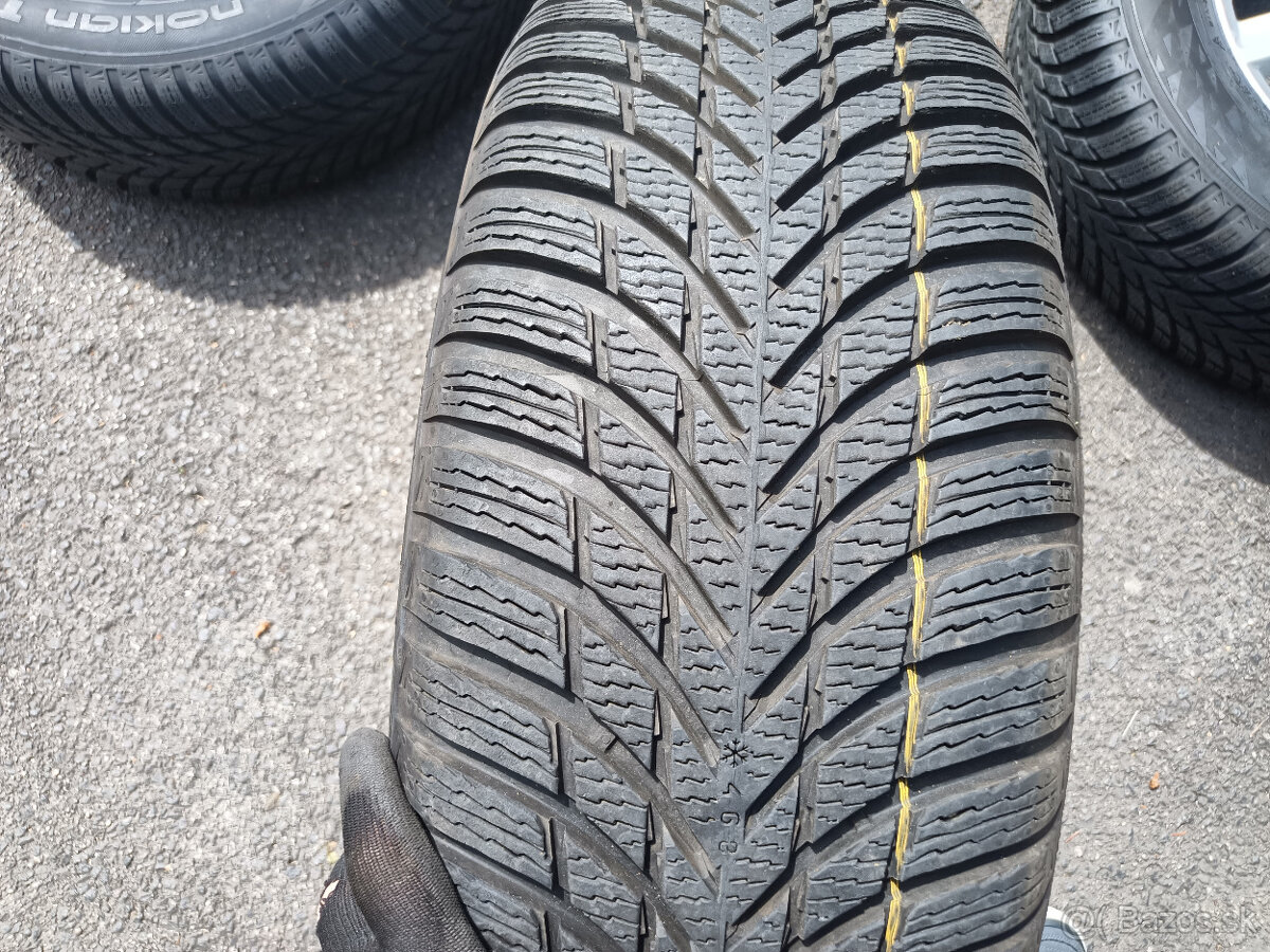 Zimné gumy Nokian na hliníkových discích 215/65 R16 98H