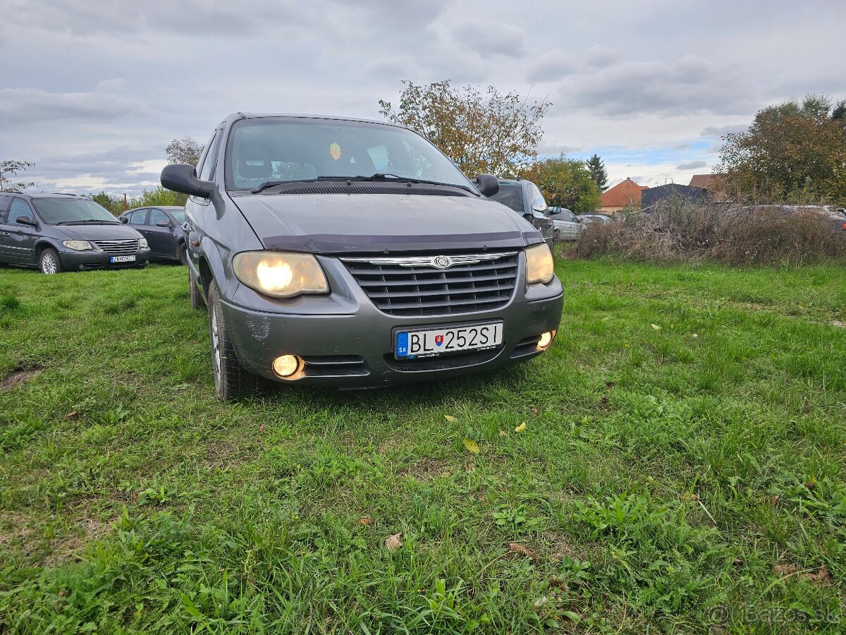 Predám Chrysler grand voyager 2,8crdi stown go.