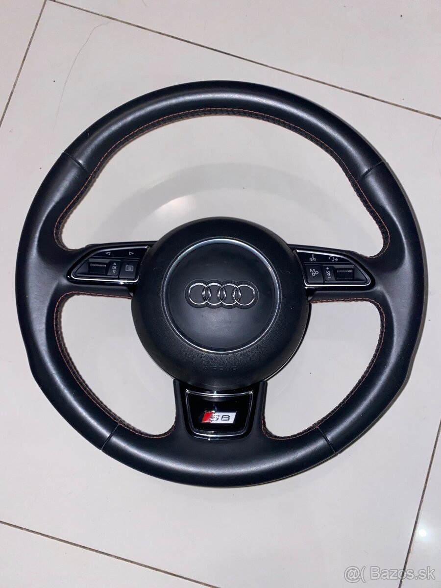 Volant Audi S8 d4, 4H