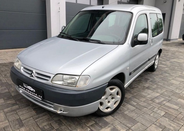 Citroën Berlingo 2.0 HDI nafta manuál 66 kw