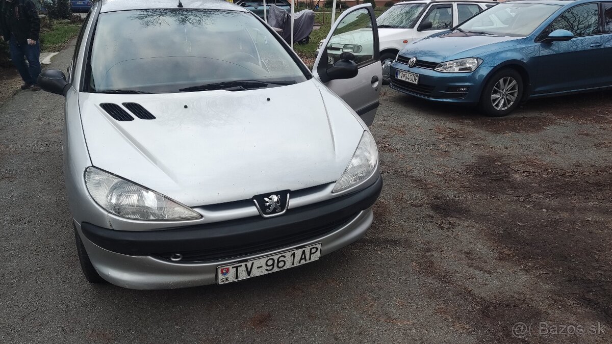 Peugeot 206 1.1 benzin