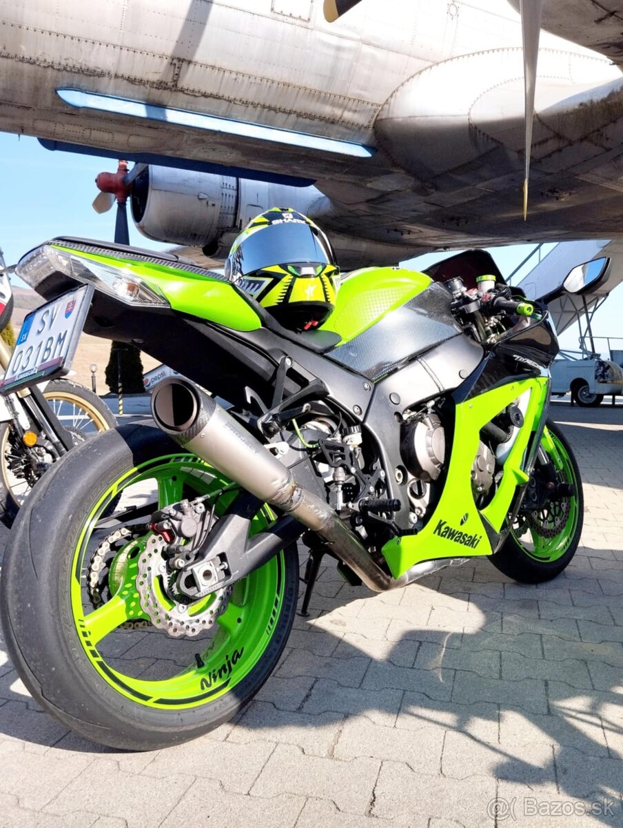 Predám Kawasaki zx10r ninja