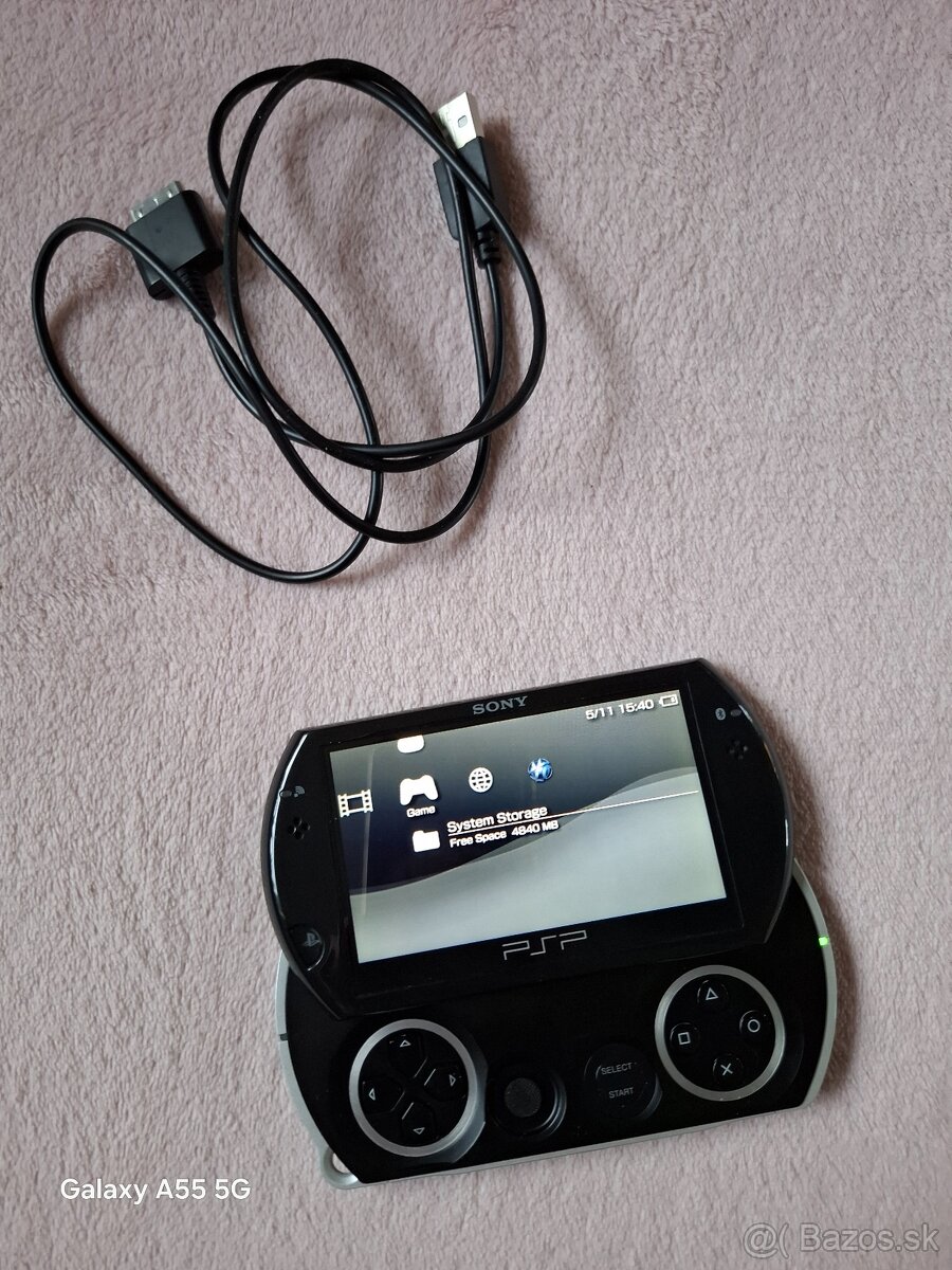 PSP GO