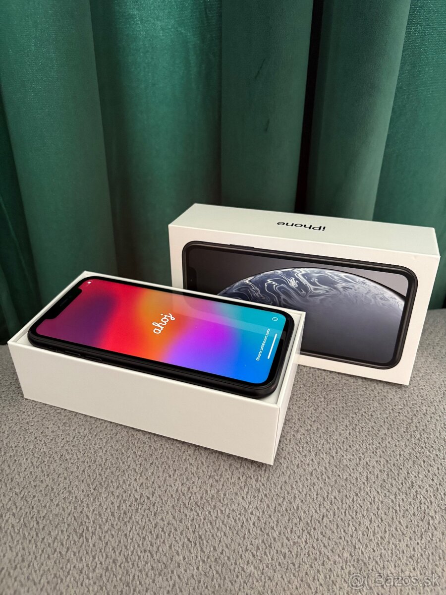 iPhone XR Black 128GB