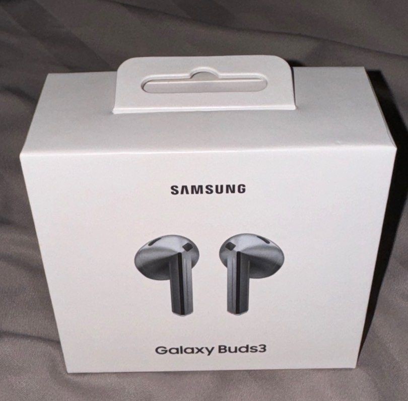 Samsung Galaxy Buds 3 - sivé