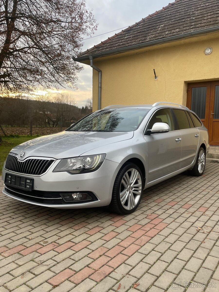 Škoda SuperB 2.0 TDI DSG -// F1 Riadenie, Navi, Bi-Xenon -//