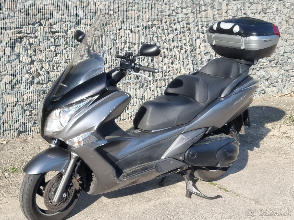 Predam vymenim Honda Silverwing  T600