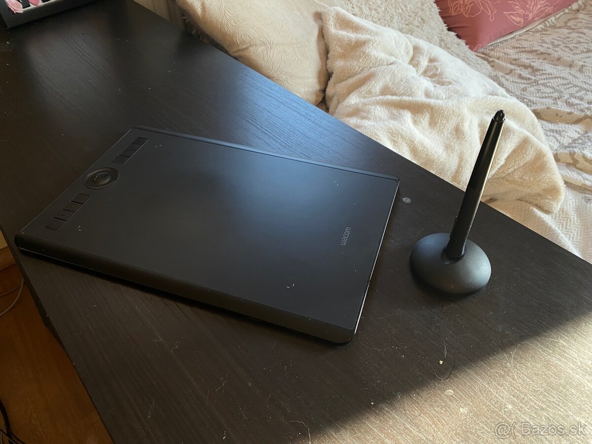 Grafický tablet Wacom Intuos Pro M