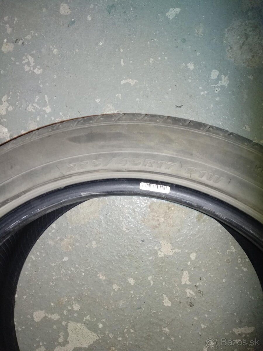 Hankook 225/45 R17 91W Letné