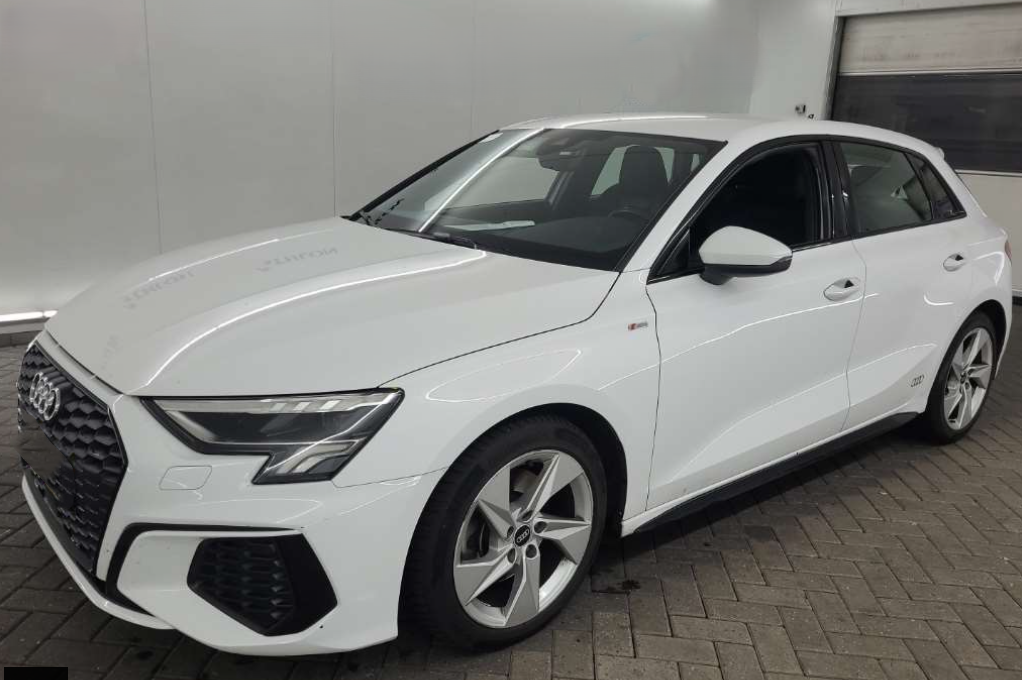 Audi A3 Sportback 35 TFSI S TRONIC S EDITION 5D 110KW