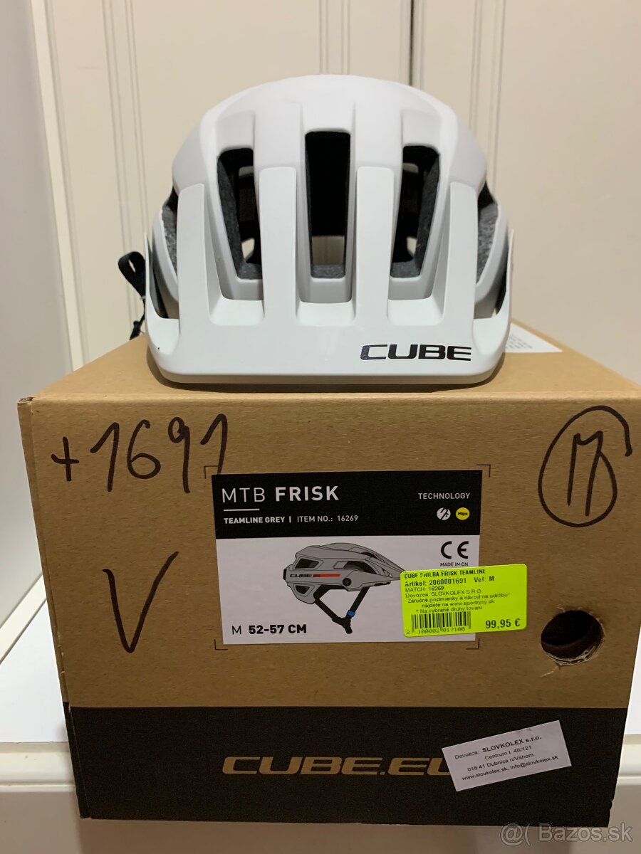 Cube frisk white M