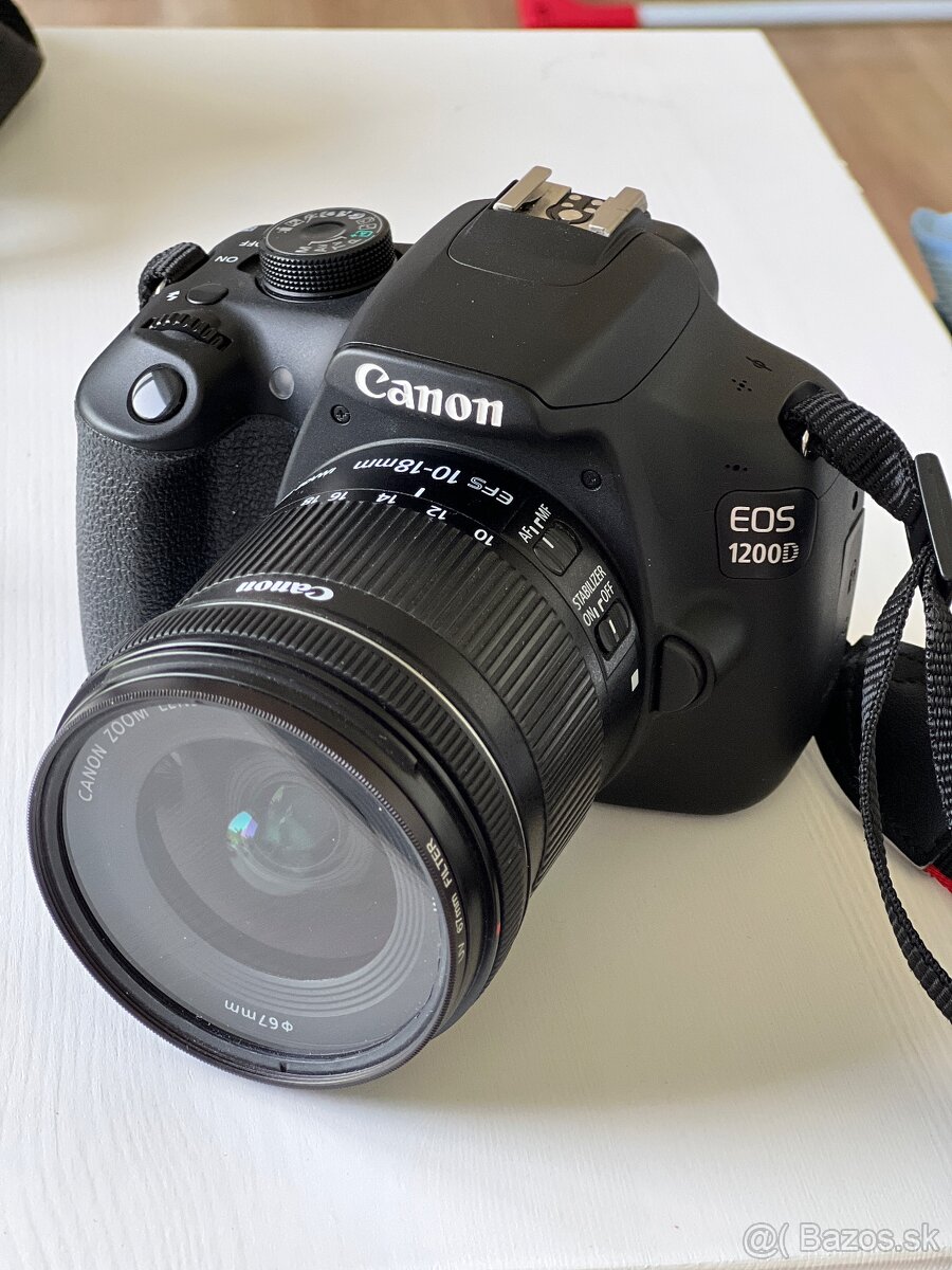 Zrkadlovka Canon EOS 1200D s výbavou