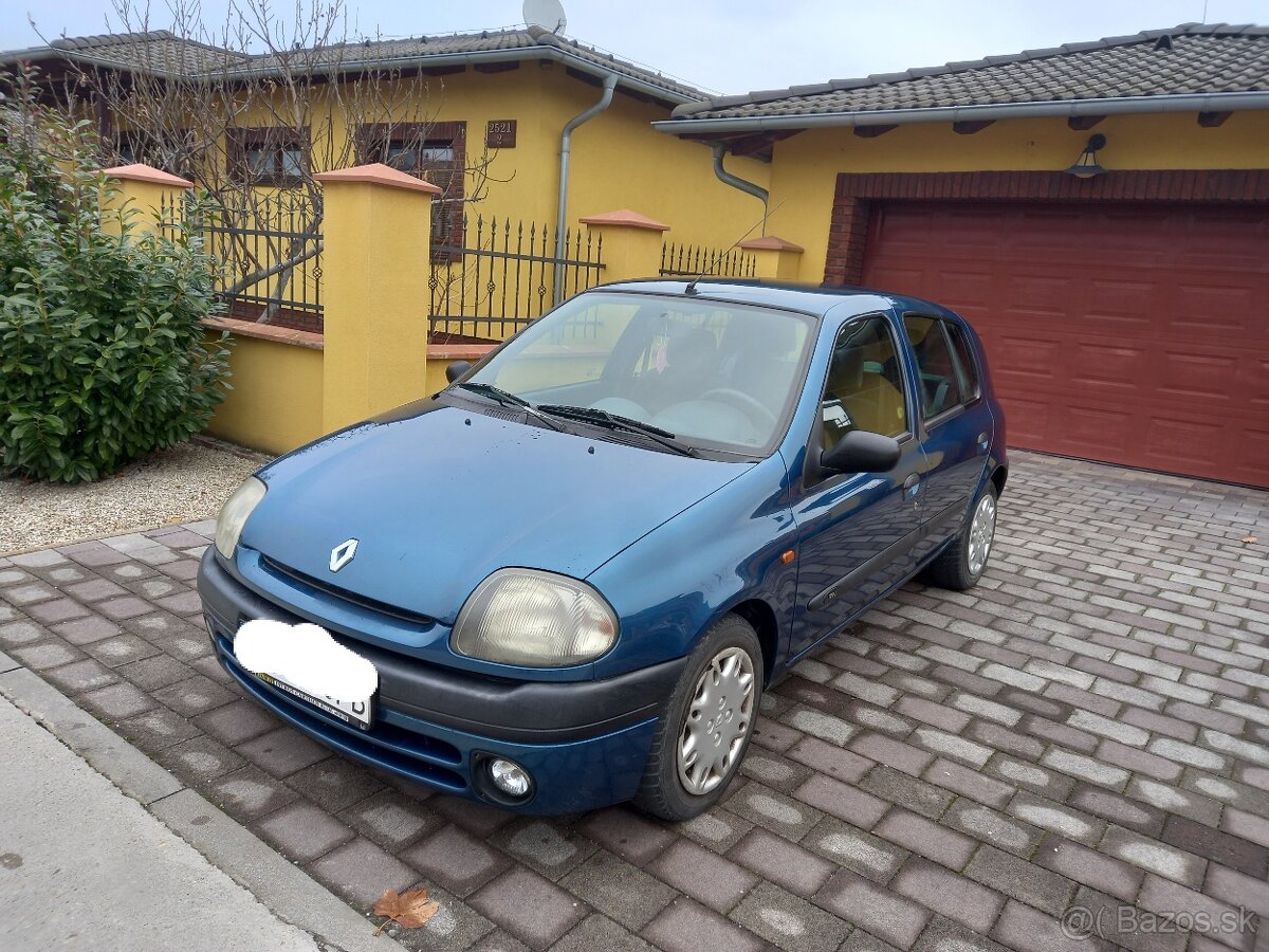 Predam Renault clio 1.2 benzín kw 43 r.v 2000