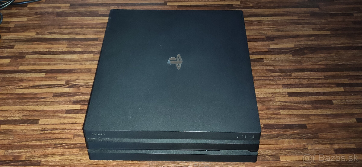 PS4 PRO 1 TB FW 7,00 - neaktualizovane