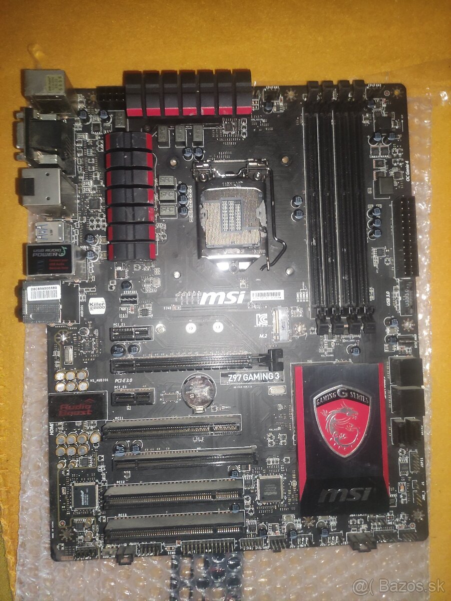 MSI Z 97 Gaming 3 - poškodená