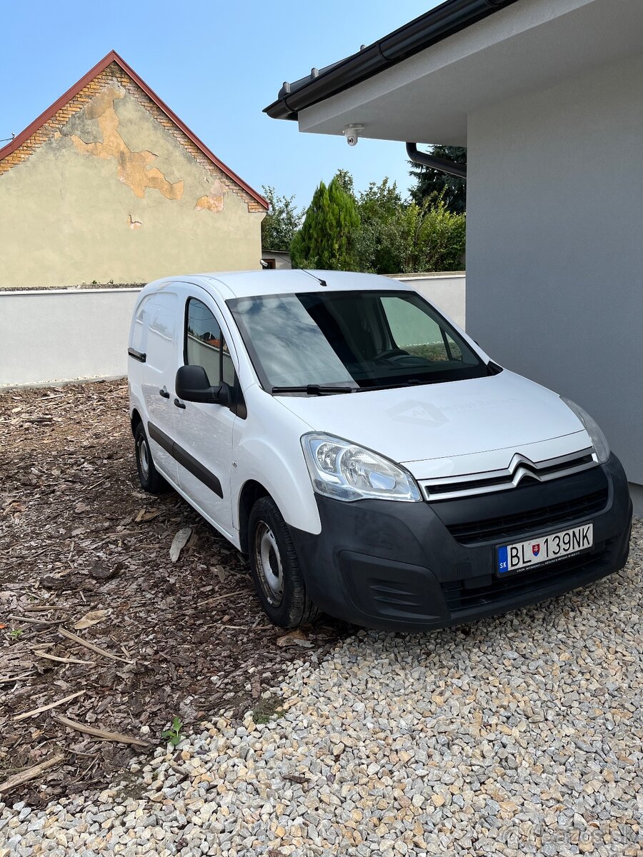 Citroen Berlingo 1.6 BlueHDI 123tkm 73kw kúpený v SR