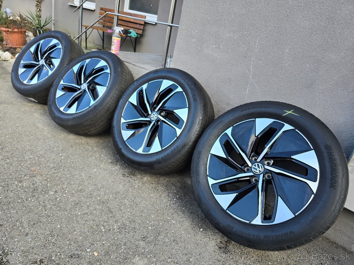 Letne kolesa VW Id4 Id5 Skoda Enaq 5x112 r19 top stav