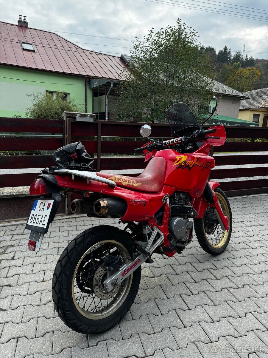 Honda Dominator nx650