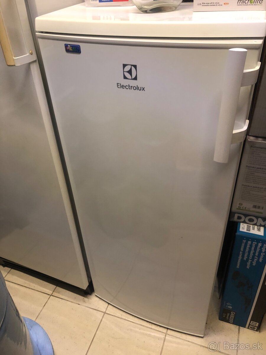 Predám chladničku Electrolux