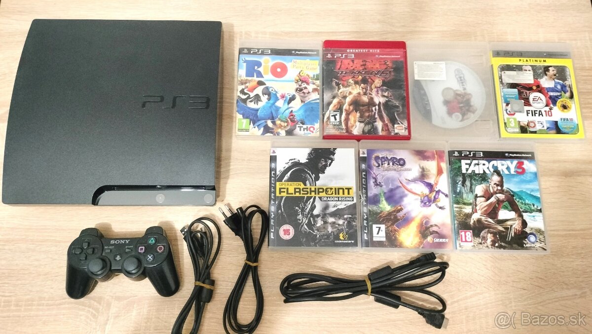 PS3 Slim s 320GB HDD, príslušenstvom + 7 hier