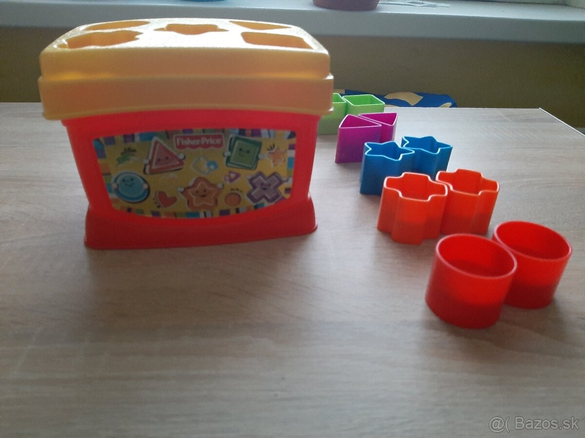 Fisher Price vedierko - vkladačka