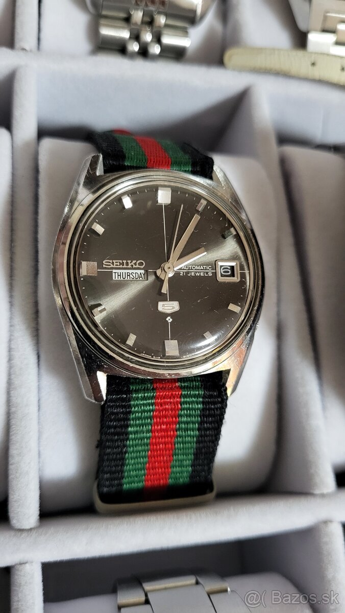 Predám vintage 80r Seiko 5 ,cal.6119 ,-99e