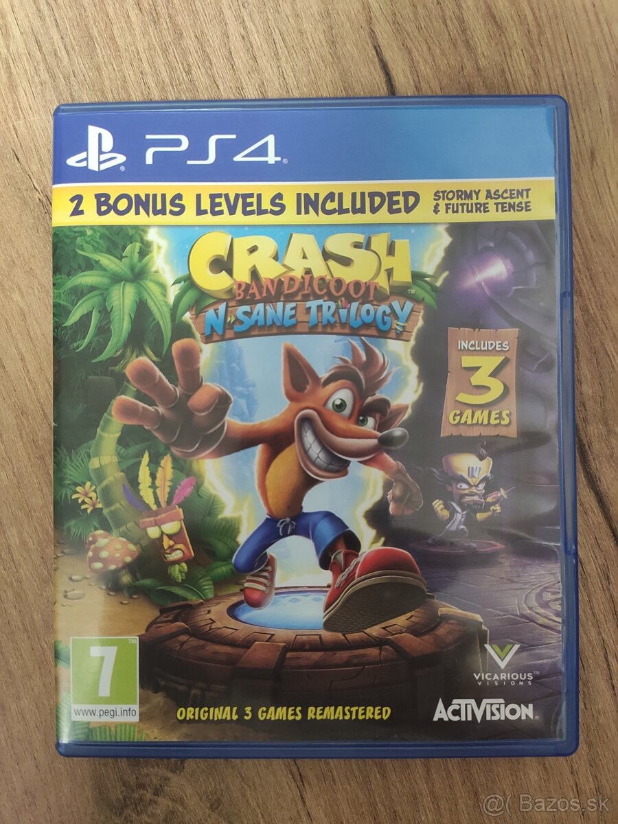 CRASH BANDICOOT NSANE TRILOGY PS4