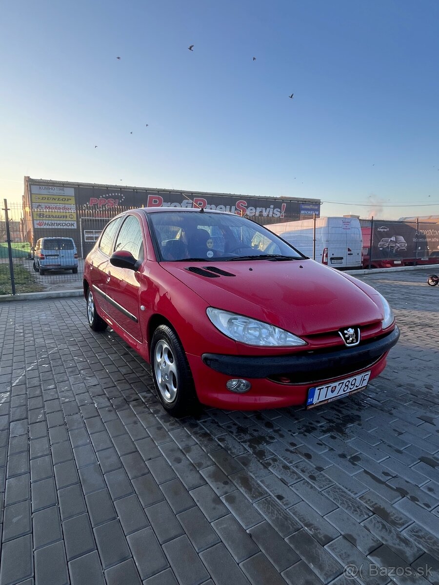 Peugeot 206