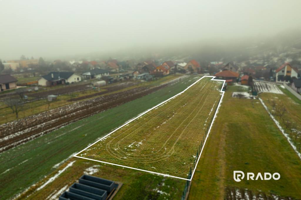 RADO |Stavebný pozemok na predaj 2254 m2 – Trenčianske Jastr