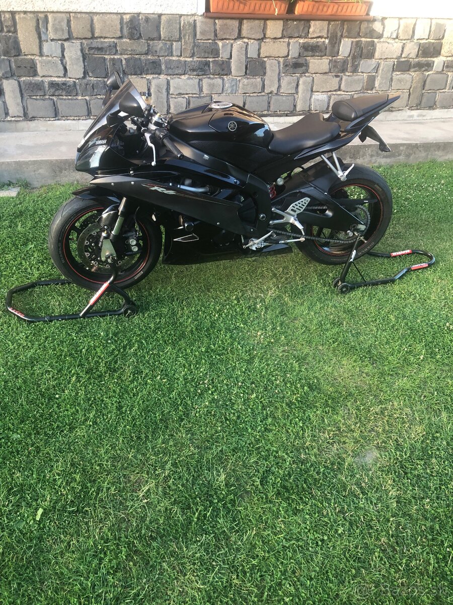 Yamaha YZF-R6