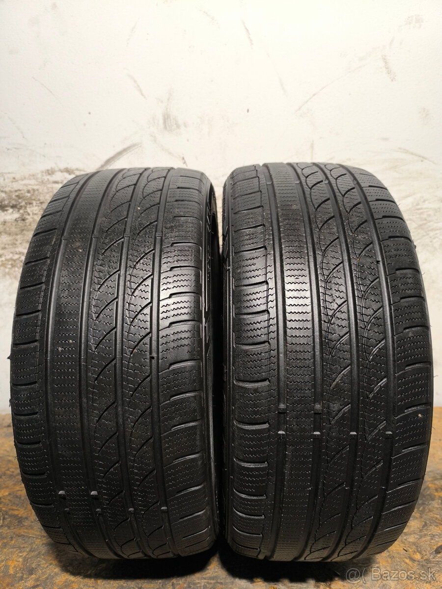 235/45 R18 Zimné pneumatiky Tracmax Ice-Plus 2 kusy