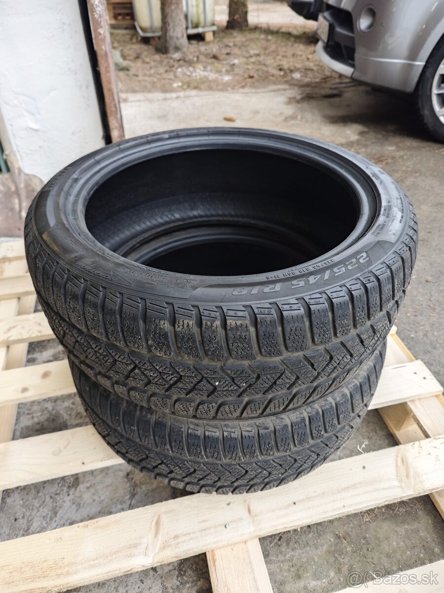 Pirelli 225/45 R18 M+S