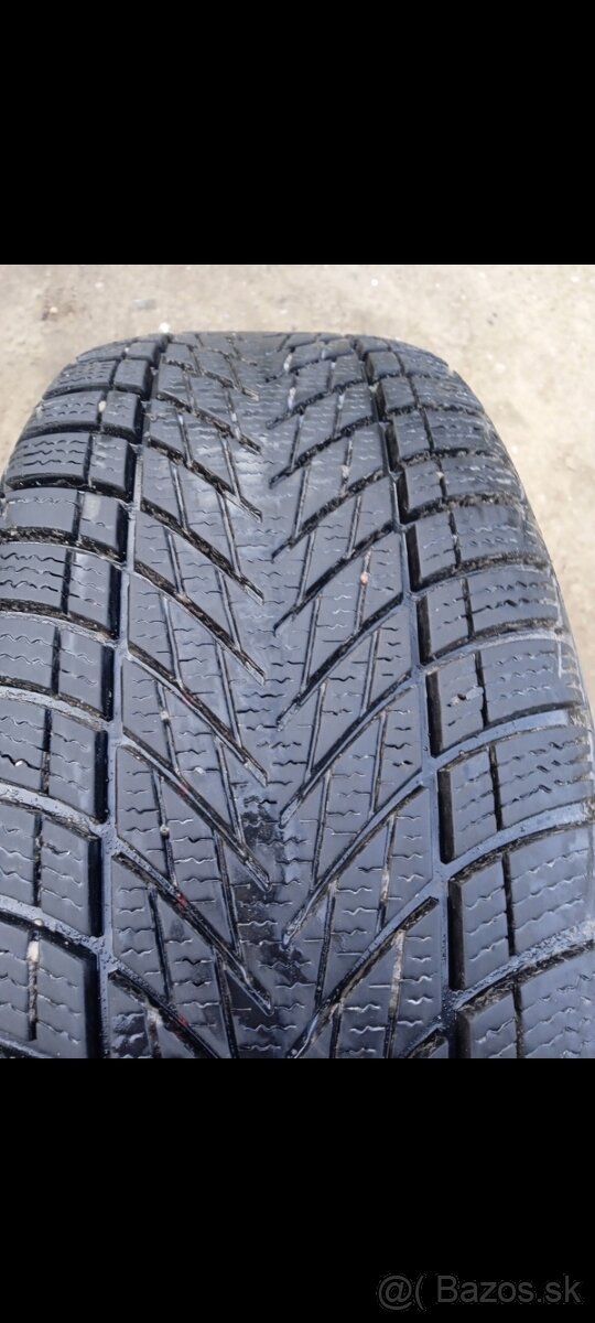 205/55 r16 zimné pneu.Good year 7 mm