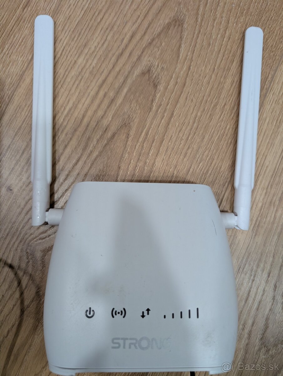 Strong 4G LTE Router