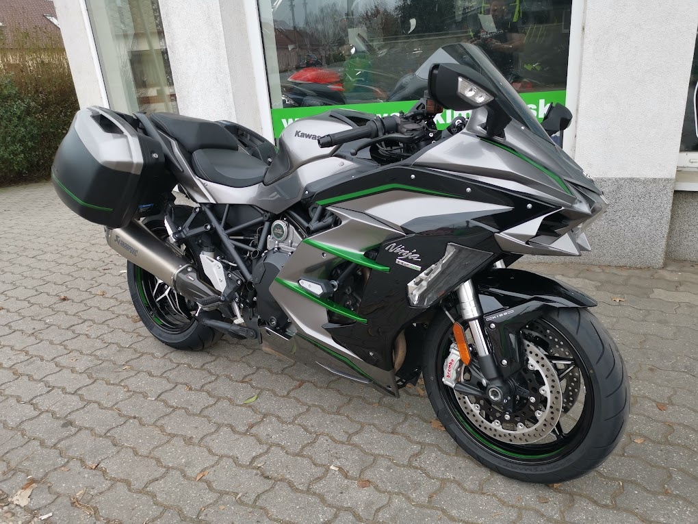 Predám Kawasaki Nija H2 SX SE Performance Tourer