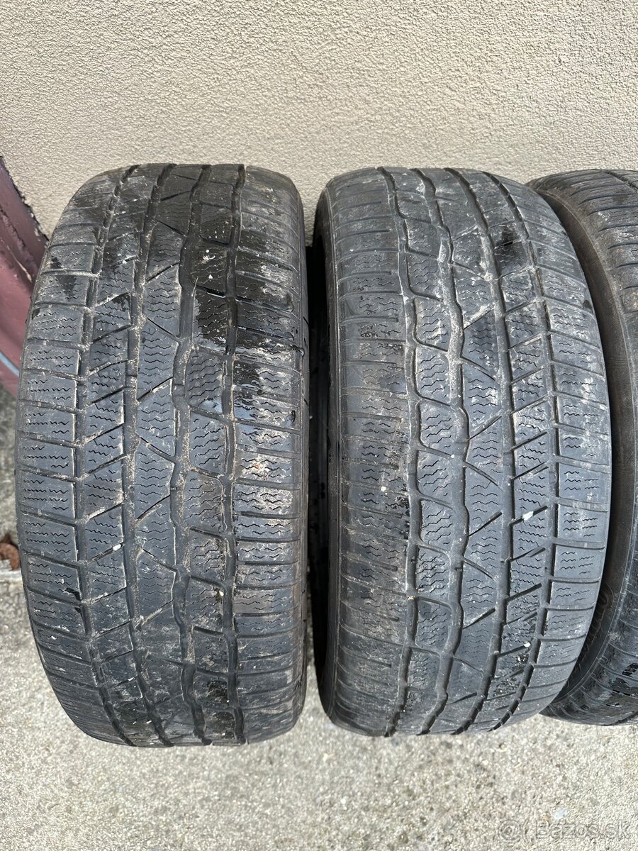 Continental 235/45 r19 99v