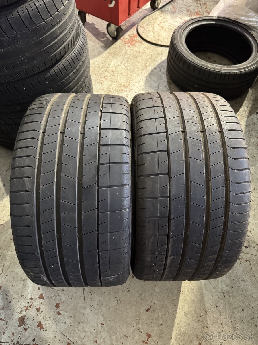 Pirelli Pzero 305/30 R20